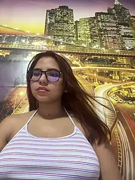 Snapshot of Miapeyton chatting on 03-11-25, 03:34 Miapeyton online show from 03-11-25, 03:34