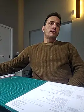 Lucas   81 online show from 12-05-25, 05:22