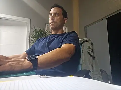 Lucas   81 online show from 10-28-25, 07:24