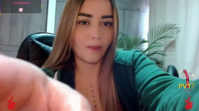 Snapshot of Lucia_star__ chatting on 02-09-26, 06:06 Lucia star online show from 02-09-26, 06:06