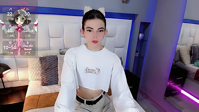 CuteAri online show from 03-03-25, 08:21