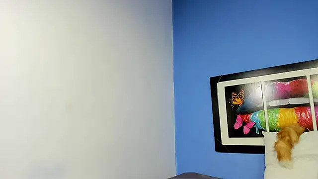 Snapshot of MAVIE_IVANOVA chatting on 11-15-25, 03:21 MAVIE IVANOVA online show from 11-15-25, 03:21