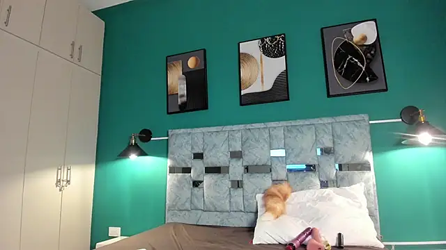 Snapshot of MAVIE_IVANOVA chatting on 02-02-26, 12:15 MAVIE IVANOVA online show from 02-02-26, 12:15