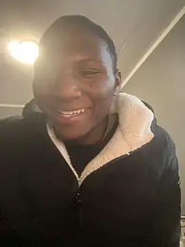 Festivitiesking1 online show from 11-28-25, 01:00