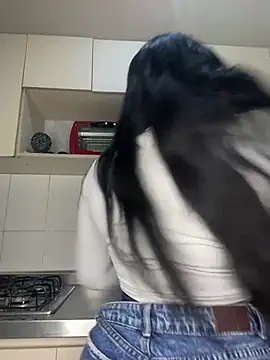 IvyBliss8 online show from 04-21-26, 08:48