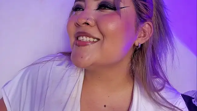 Agatha humidity online show from 02-14-26, 05:40