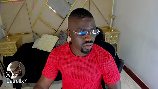 Latrellx7 online show from 11-06-25, 02:48