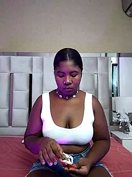 LaurennTyler online show from 02-14-25, 08:26