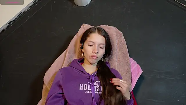 sweetdam12 online show from 10-08-25, 10:43