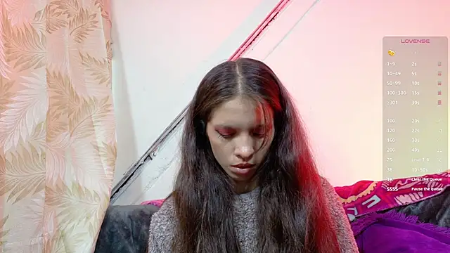 Snapshot of sweetdam12 chatting on 04-17-26, 07:17 sweetdam12 online show from 04-17-26, 07:17