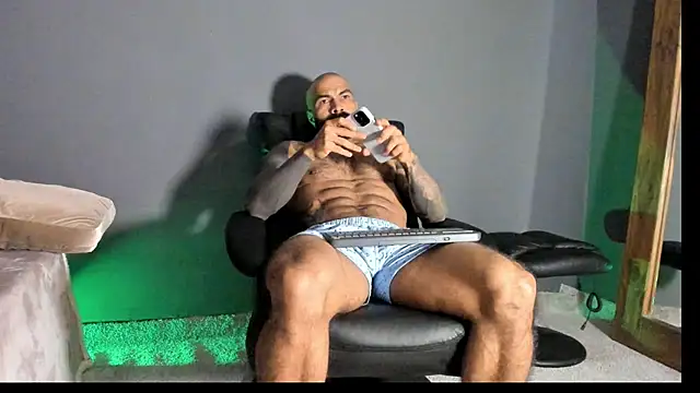 Brock hurn1 online show from 10-09-25, 01:39