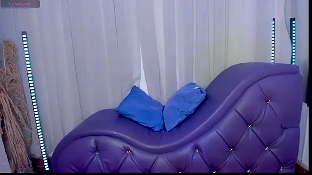 Yourslust  online show from 12-05-25, 12:15