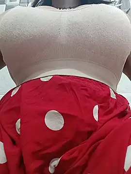 Snapshot of cute-mahek chatting on 07-16-26, 08:39 cute-mahek online show from 07-16-26, 08:39