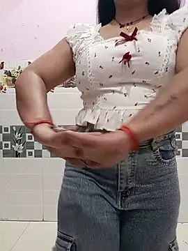 Snapshot of cute-mahek chatting on 06-01-26, 09:53 cute-mahek online show from 06-01-26, 09:53