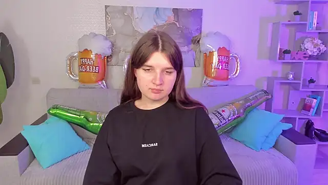 BonneyLove online show from 10-03-25, 10:11