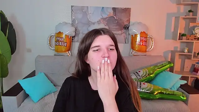 BonneyLove online show from 10-05-25, 09:38