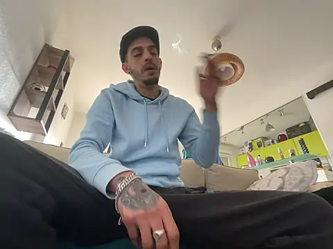 Rebeu313 online show from 02-11-25, 12:47