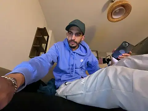 Rebeu313 online show from 02-21-25, 06:37