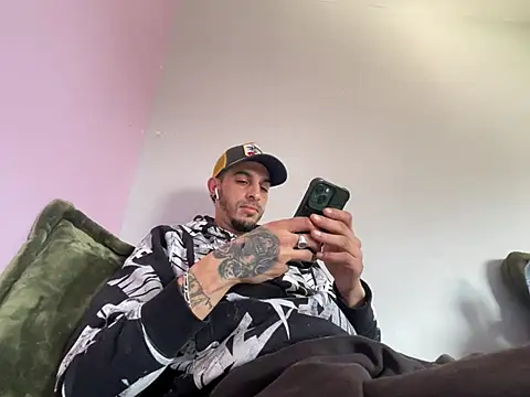 Rebeu313 online show from 02-20-26, 01:13