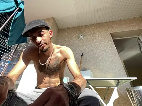 Rebeu313 online show from 04-08-26, 03:35