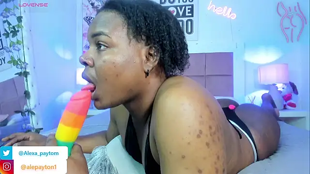 Alexa paytom1 online show from 03-20-25, 12:08