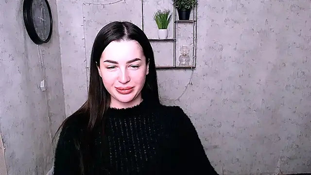 Snapshot of DivaKaily_ chatting on 12-15-24, 05:45 DivaKaily online show from 12-15-24, 05:45