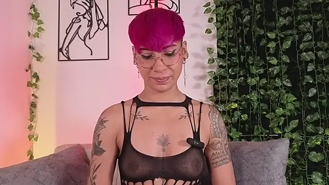 MiaMorgan  online show from 01-14-26, 01:59