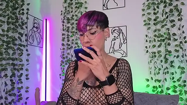 MiaMorgan  online show from 06-09-26, 02:29