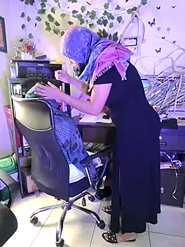 Snapshot of NAJWA-ARAB chatting on 03-19-25, 05:28 NAJWA-ARAB online show from 03-19-25, 05:28