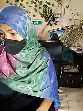 Snapshot of NAJWA-ARAB chatting on 01-24-25, 02:51 NAJWA-ARAB online show from 01-24-25, 02:51