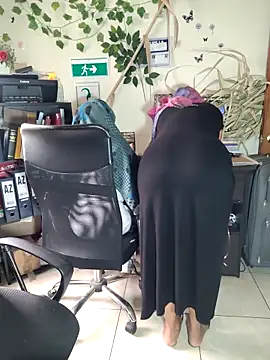 Snapshot of NAJWA-ARAB chatting on 03-18-25, 05:23 NAJWA-ARAB online show from 03-18-25, 05:23