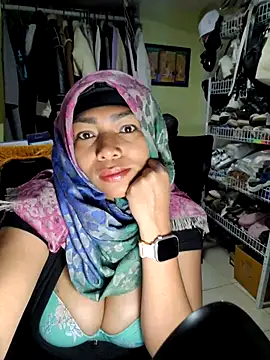 NAJWA-ARAB online show from 01-12-26, 08:21