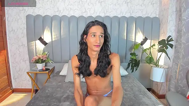 skyyfoxpraga online show from 01-07-26, 12:10