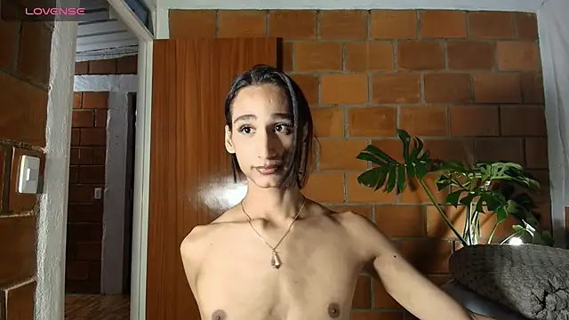 Snapshot of skyyfoxpraga chatting on 07-07-26, 01:08 skyyfoxpraga online show from 07-07-26, 01:08