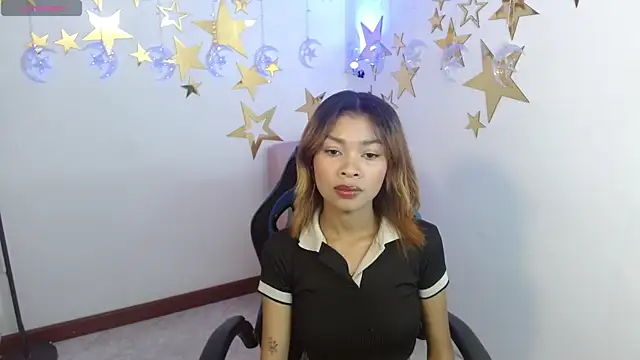 Perla prg online show from 11-27-25, 07:03