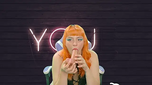 Snapshot of Dolce--Mia---Bianchi__07 chatting on 02-16-26, 07:01 Dolce--Mia---Bianchi 07 online show from 02-16-26, 07:01