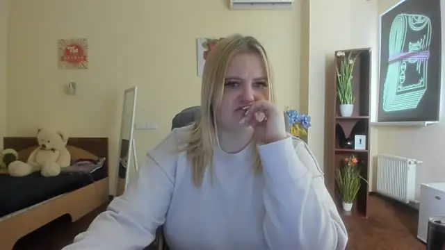 Doliss online show from 12-04-25, 07:07