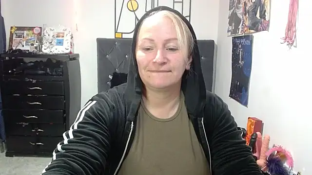 emperabigbootybigass online show from 05-05-26, 12:19