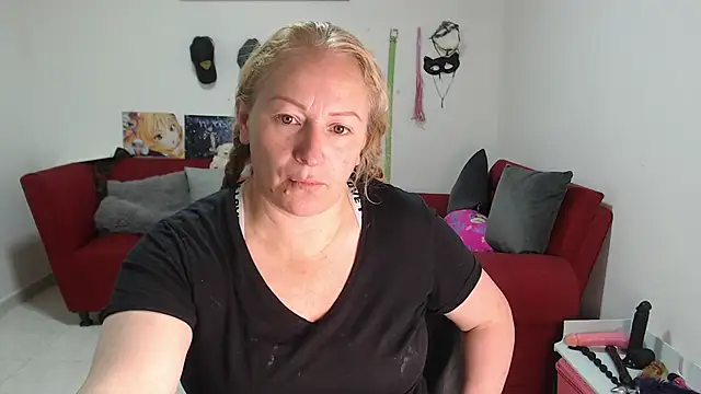 emperabigbootybigass online show from 09-10-25, 12:15