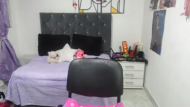 emperabigbootybigass online show from 05-28-26, 12:22