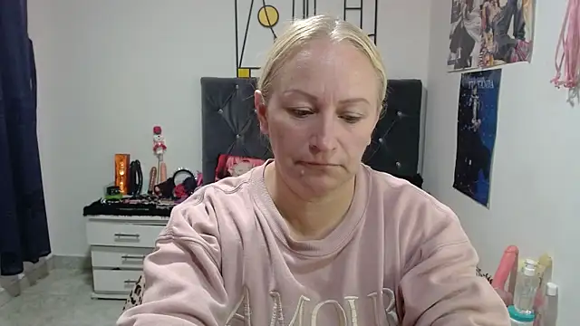 emperabigbootybigass online show from 05-15-26, 12:36