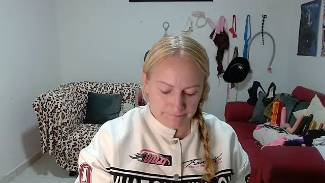 emperabigbootybigass online show from 03-31-26, 12:40