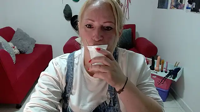 emperabigbootybigass online show from 01-15-26, 06:11