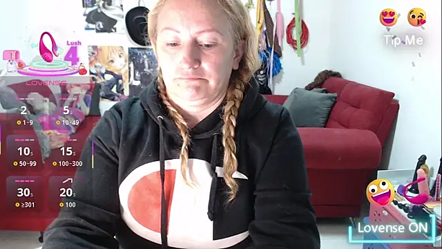 emperabigbootybigass online show from 10-31-25, 12:24