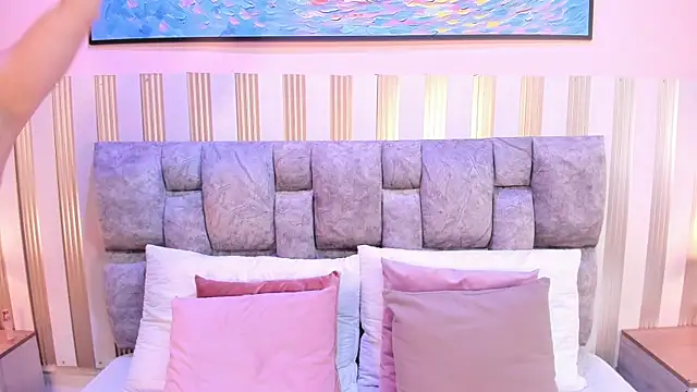 nova lane online show from 11-09-25, 07:40