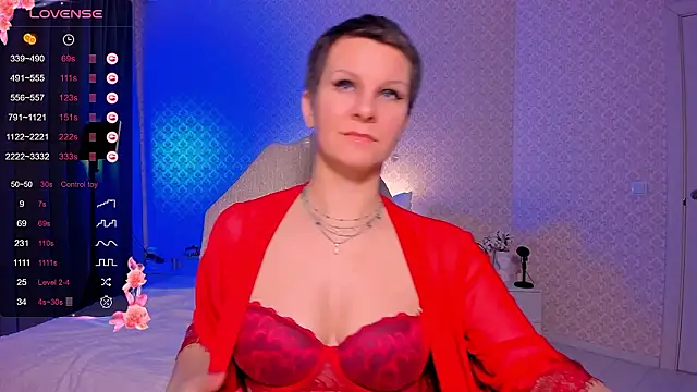 Louisa Bay online show from 01-15-26, 08:29