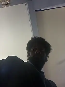 Snapshot of DevinToore chatting on 02-02-26, 06:18 DevinToore online show from 02-02-26, 06:18