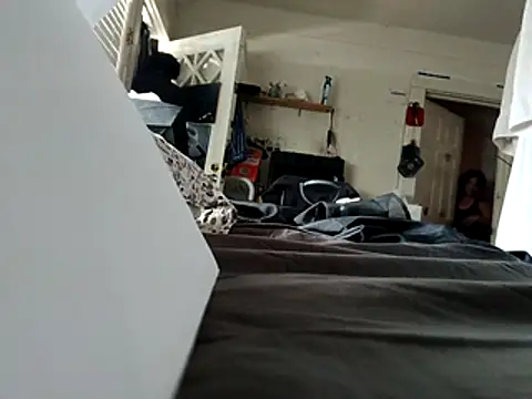 DevinToore online show from 10-26-25, 06:30