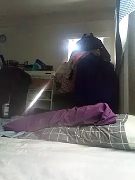 DevinToore online show from 04-19-26, 06:10