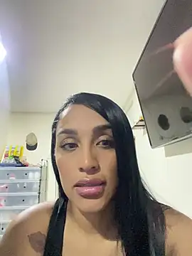 Snapshot of KatalinnaBrown chatting on 07-11-26, 11:16 KatalinnaBrown online show from 07-11-26, 11:16